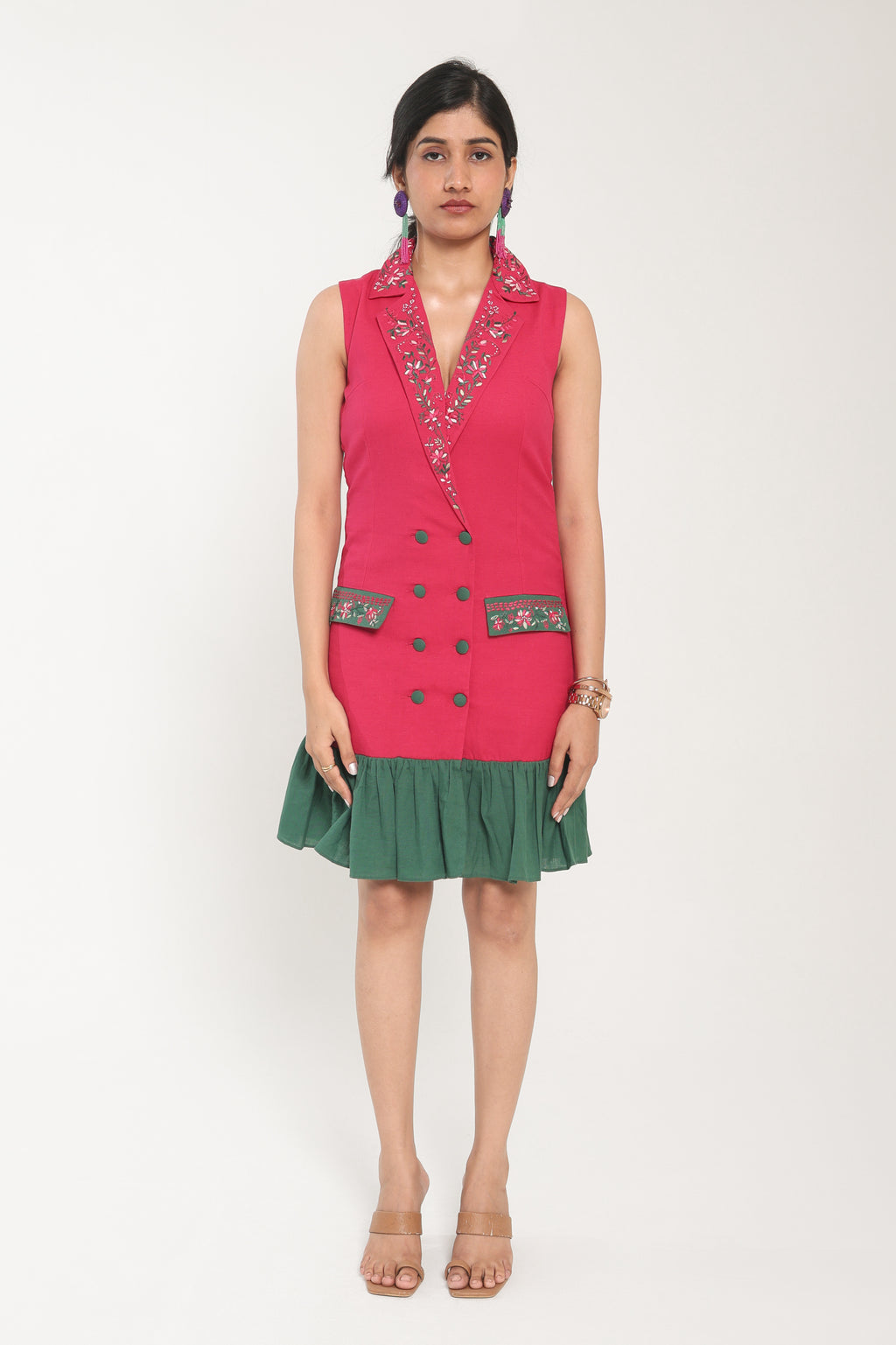 Kaira - Embroidered Chic Collared Short Dress