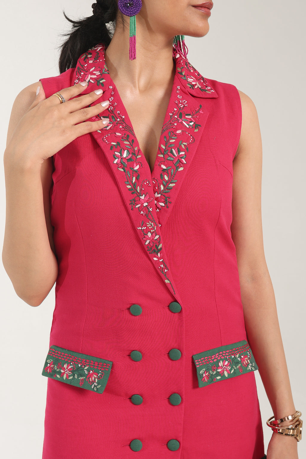 Kaira - Embroidered Chic Collared Short Dress