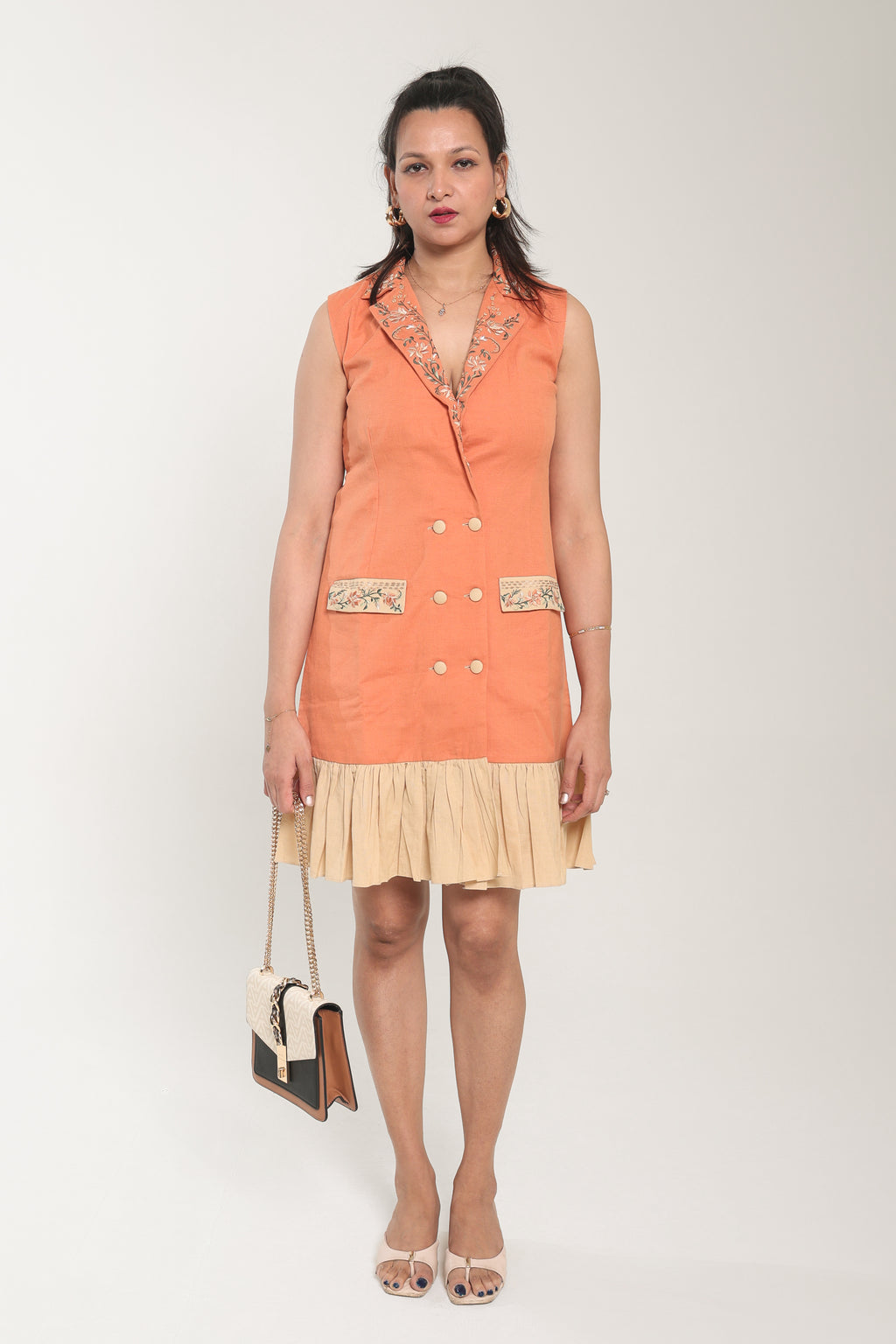 Kaira - Embroidered Chic Collared Short Dress