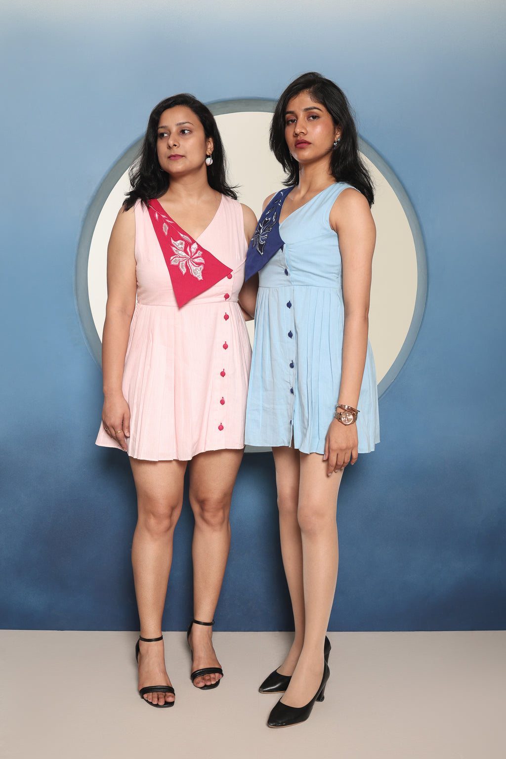 Aarohi- Button Detailed Twin Color Dress