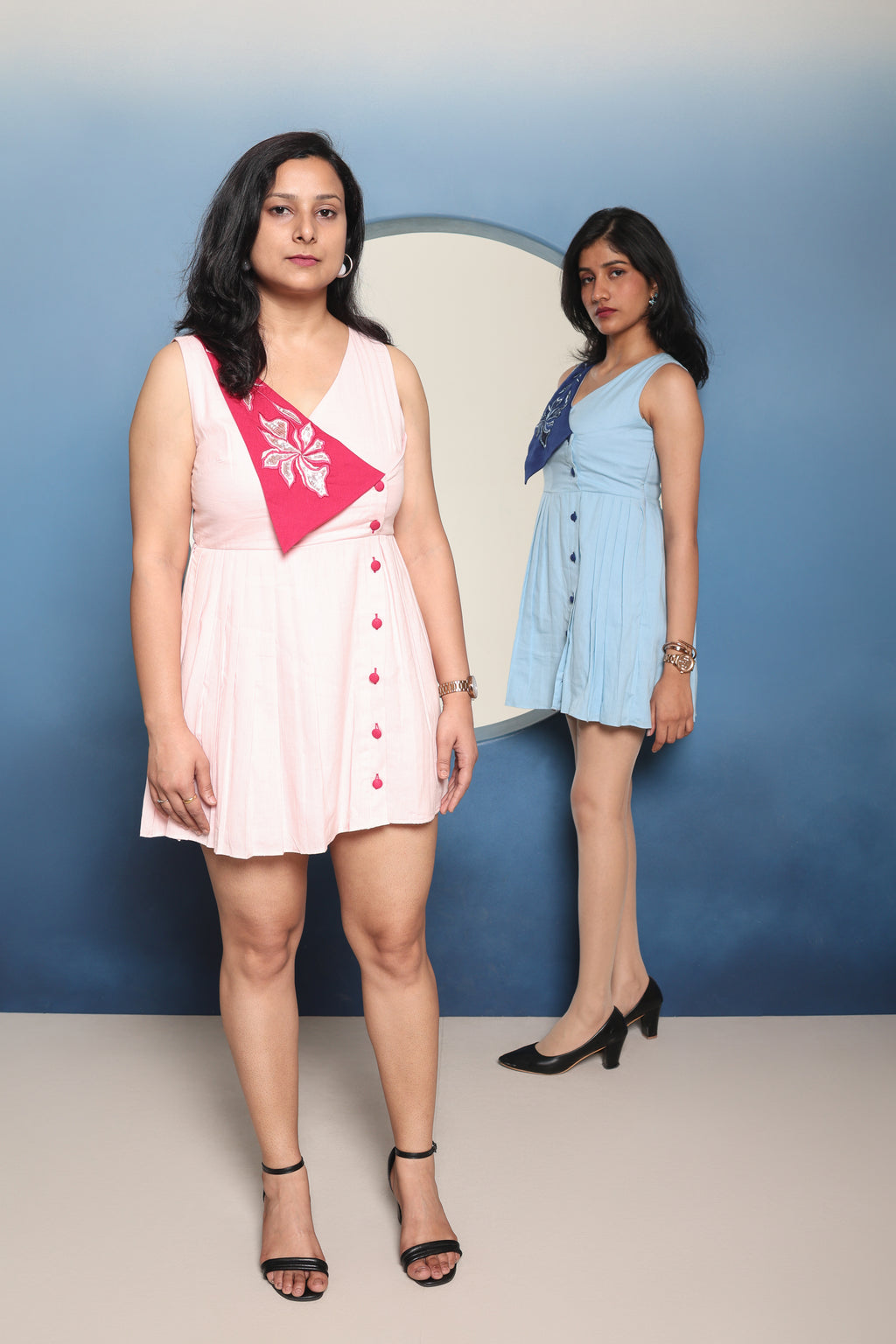 Aarohi- Button Detailed Twin Color Dress